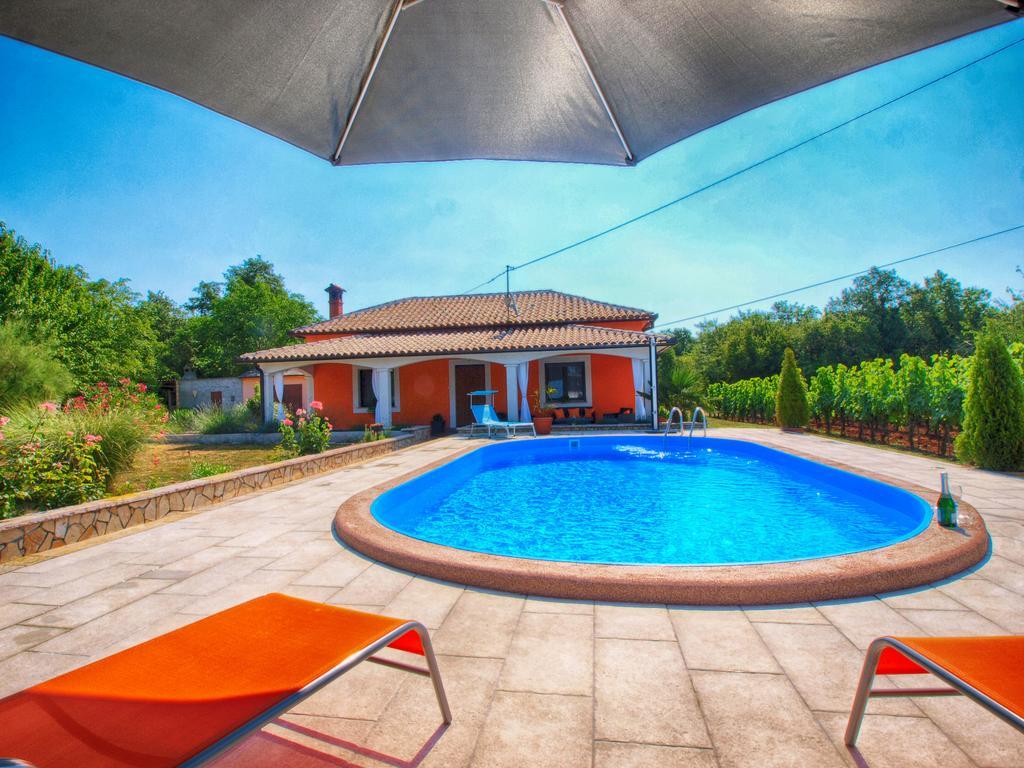 Holiday Home Villa Angelina 1233 Barban Exterior foto