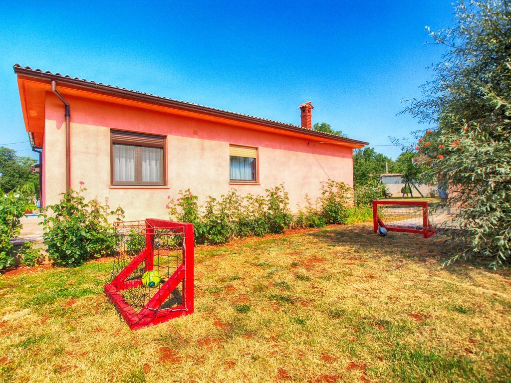 Holiday Home Villa Angelina 1233 Barban Exterior foto